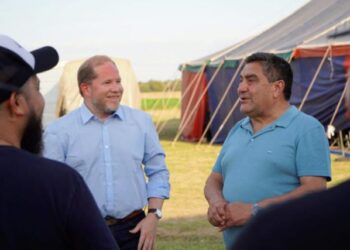 Ministro Chapo visitó el “10° Campamento Nacional e Internacional de Jóvenes”