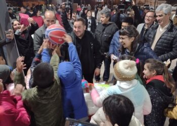 Se inauguraron plazas Malvinas Argentinas y Mailín