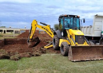 Se construye el natatorio municipal en el Barrio PROMEBA