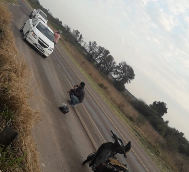 Madre e hijo lesionados en siniestro vial