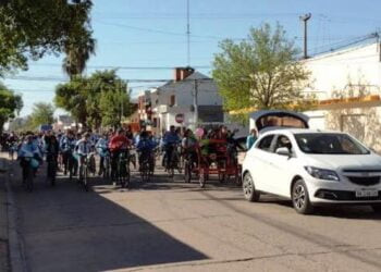 “Gran Bicicleteada Escolar” por calles céntricas