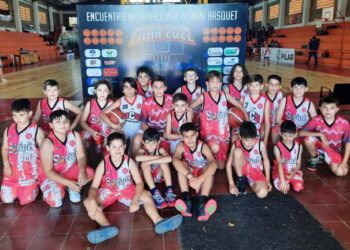 Categorías Formativas de Social participaron en Paraguay