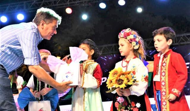 Diputado Leandro Zdero fue parte de la Fiesta del Inmigrante