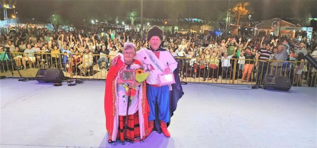 + Abuelos que han repesentado durante el año 2023.