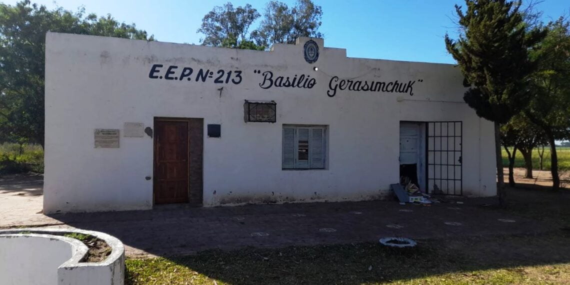 Roban mercadería en Escuela de “Pampa Cantón”