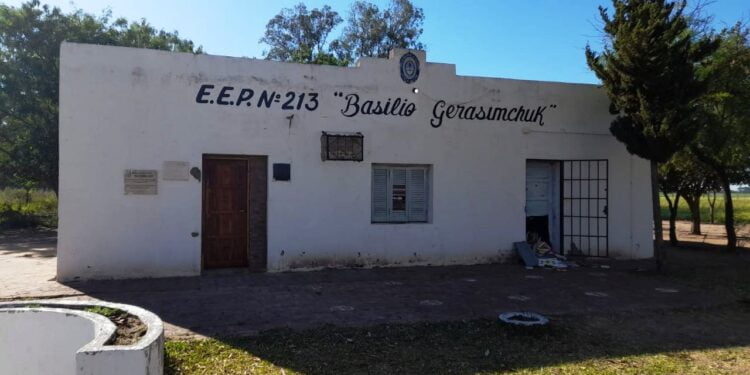 Roban mercadería en Escuela de “Pampa Cantón”