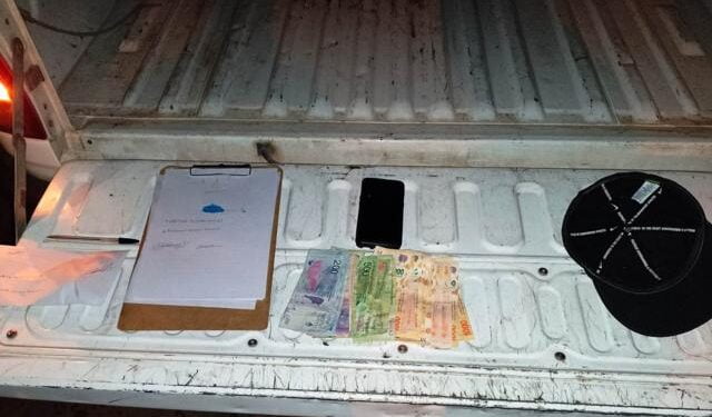 Policía secuestra droga y aprehende a joven