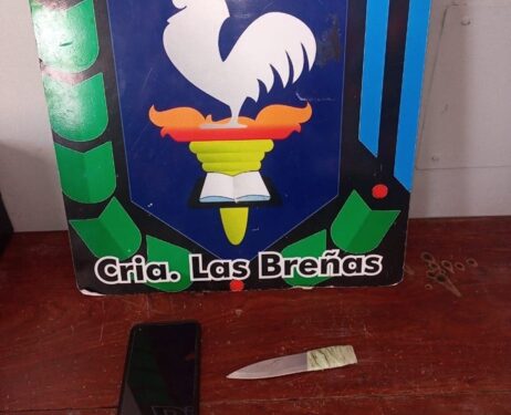 Policía detiene a dos contraventores