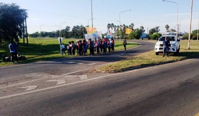 Movimiento social acampó a la vera de Ruta 89