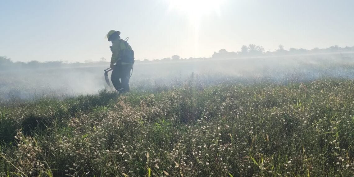 Incendio de pastizales sofocado por Bomberos
