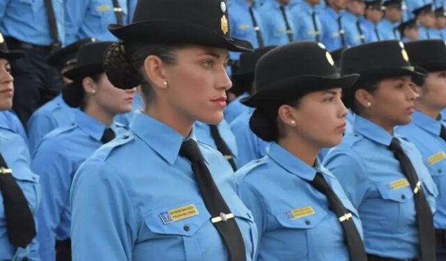 Charla para postulantes a ingresar en la Policía del Chaco