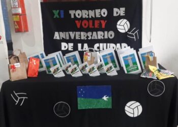 Se jugó el “XI Torneo de Vóley Aniversario de la Ciudad”