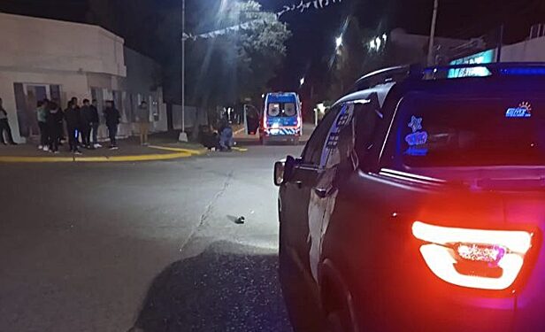 Motociclista con lesiones graves tras siniestro vial