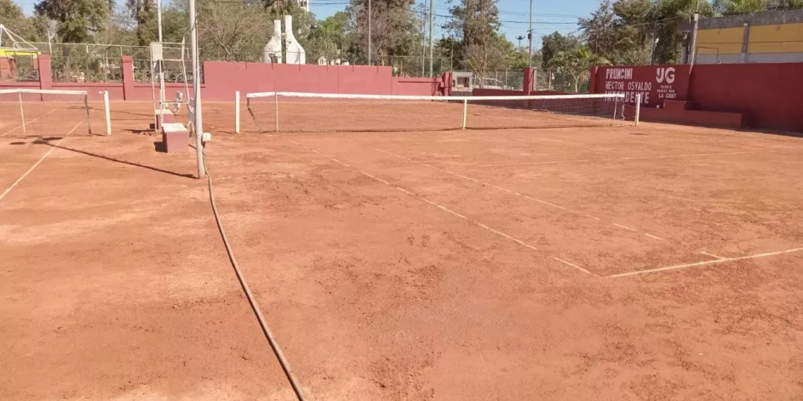 Cooperativa “Santa Isabel” intervino en Club Social