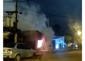 Se incendia vivienda en Barrio UNNE