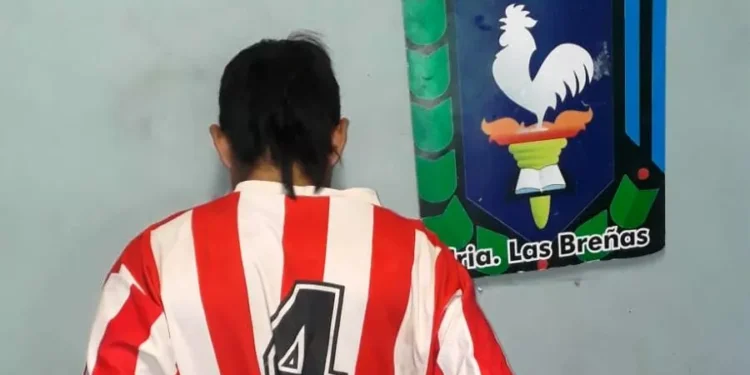 Andaba por patios y fue denunciado