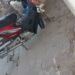 Roban ruedas de moto