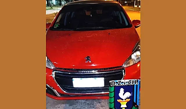 Policía secuestra auto por pedido judicial