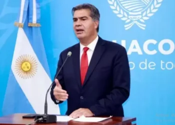 Sobre la transición entre gobierno saliente y entrante.