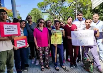 Profesionales de Salud Pública realizaron reclamo