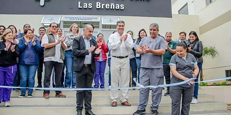 Capitanich inauguró refacciones del Hospital de Las Breñas