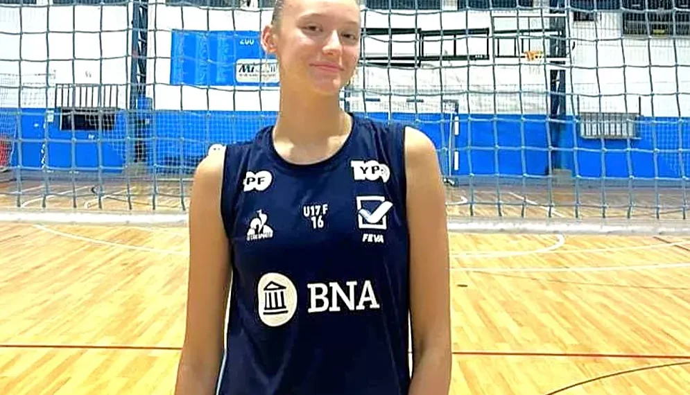 Agostina Cimbaro Canela entrena con la Selección Argentina U17