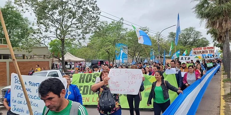 La Justicia revocó la medida cautelar contra los decretos por los pases a planta en el Chaco