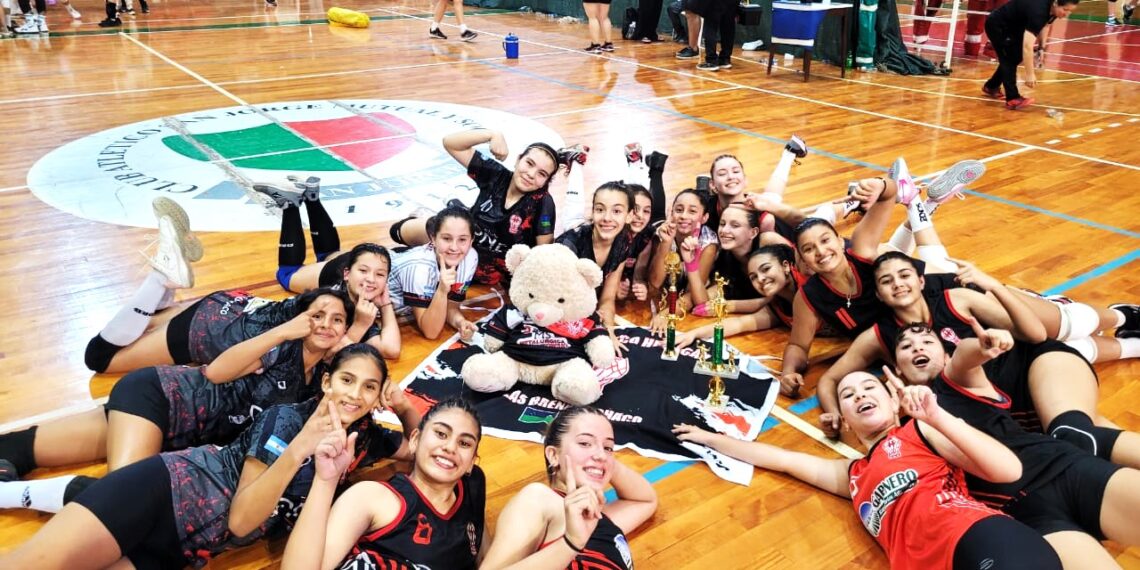 Huracán Sub12 y Sub16 son de Oro y Plata