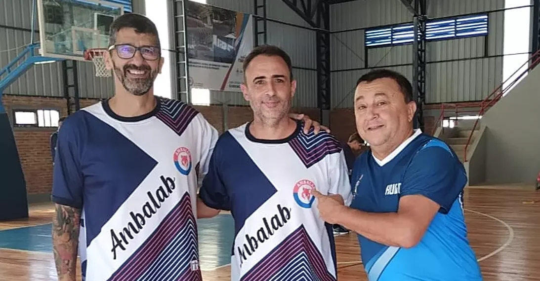 Ezequiel Lavayén brindó un Campus en AMBALAB