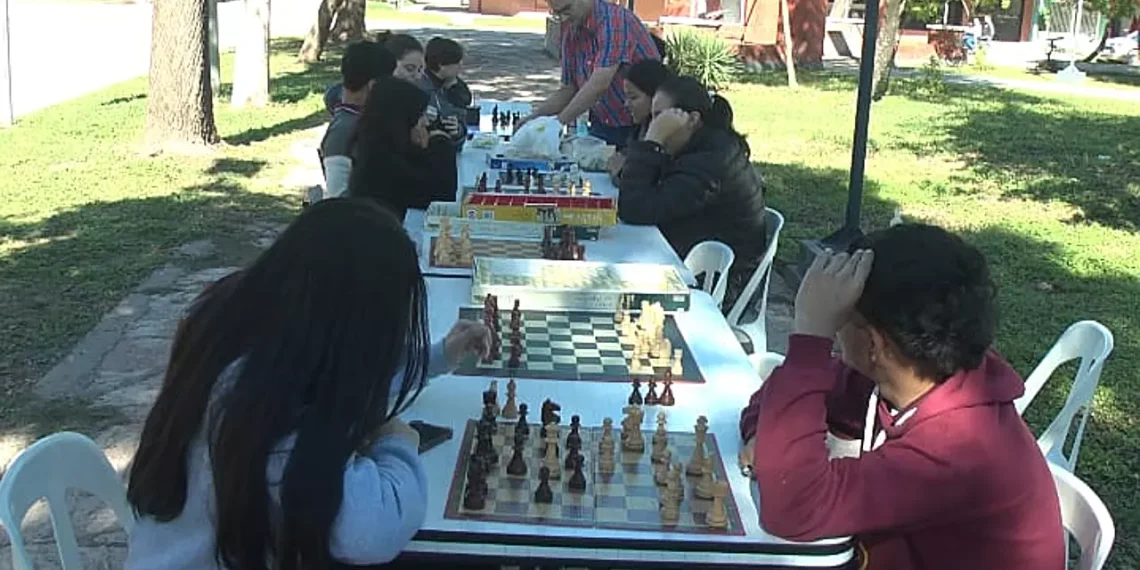 Jornada de lectura en Plaza Sarmiento