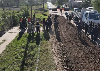 Las Breñas: Inician 16 cuadras de asfalto