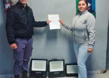 Policía recupera reflectores robados en “Defe”