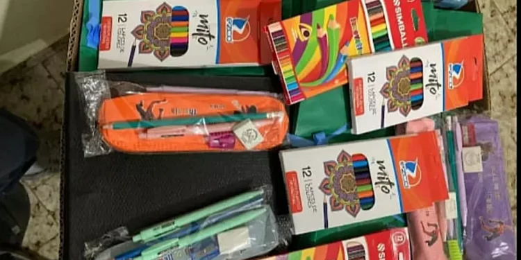 Escuela 449 recibió donaciones