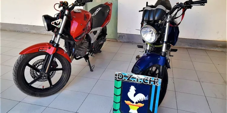 Picadas de Motos: Dos conducidos y secuestradas sus motos