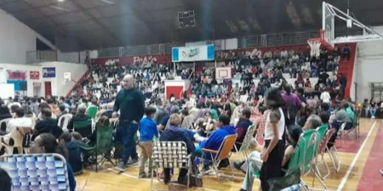 Escuela 195 brindó balance de Bingo institucional