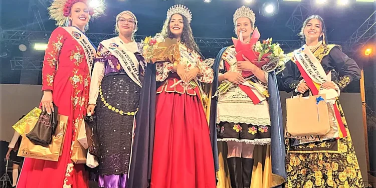 María Luján Franta es la Reina Provincial del Inmigrante