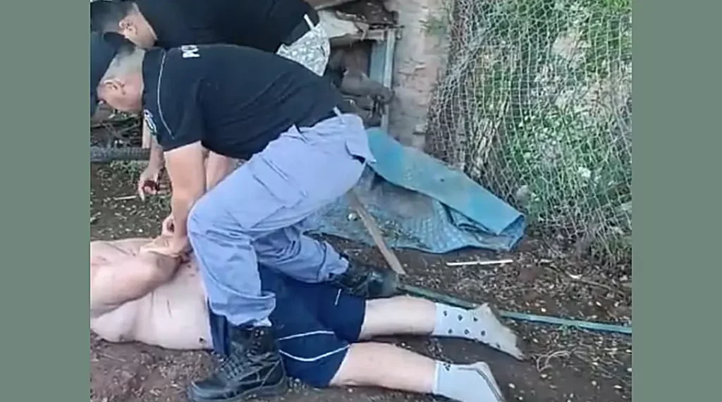 Violencia de Género: Enfrentó a Policía con una Pala y Cuchillo