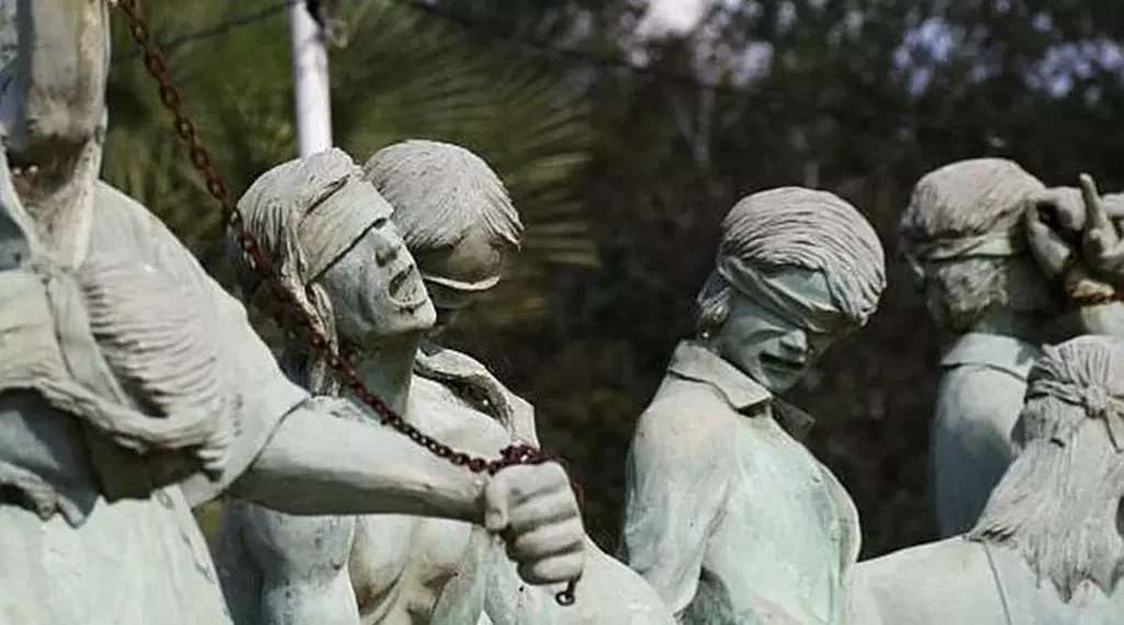 Viernes 13 es asueto administrativo