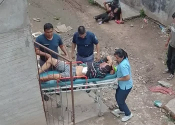 Manoseó a la hija de su amiga, y fue gravemente herido