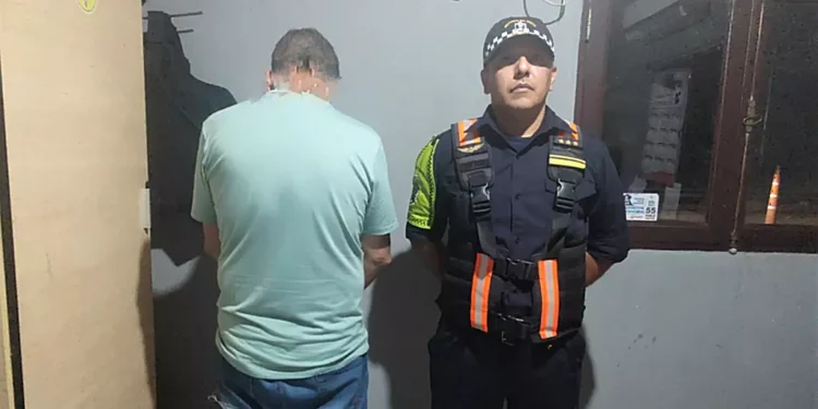 Policía Caminera detuvo a dos personas con pedido de captura