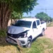 Perdió el control de su Toyota, y se impactó con un árbol