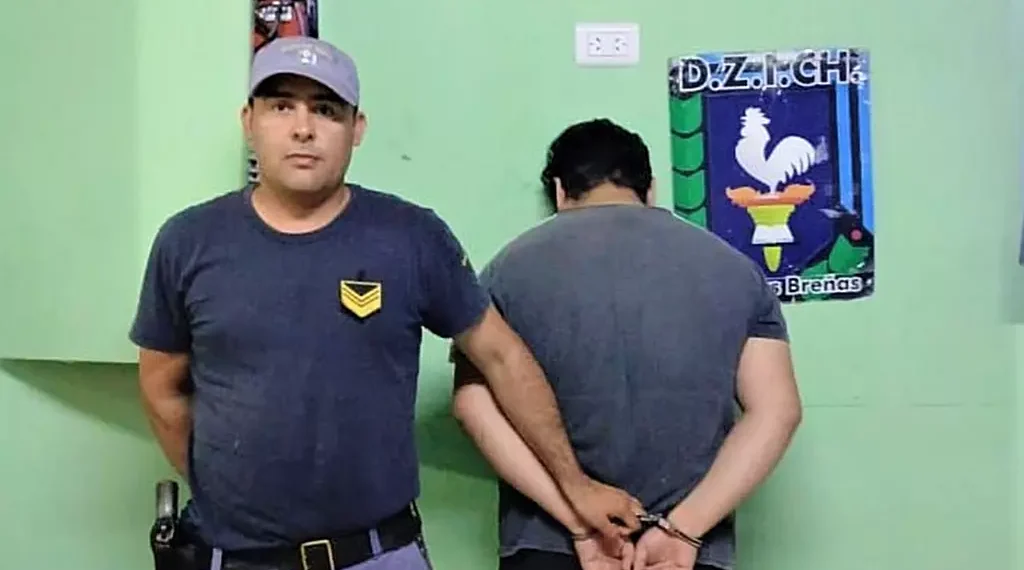 Promovía violencia en su domicilio, y terminó “adentro”