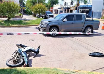 Motociclista lesionado en siniestro vial