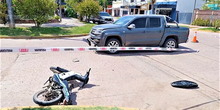 Motociclista lesionado en siniestro vial