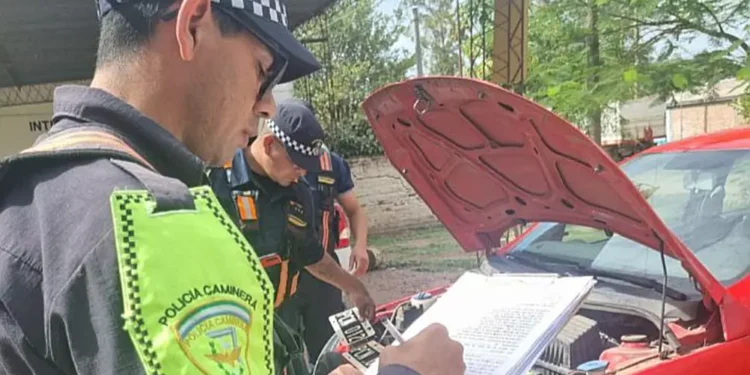 Prevención en las rutas desde Patrulla Vial Charata