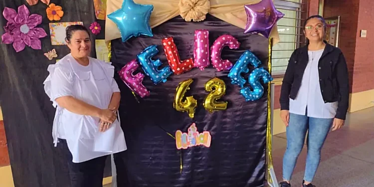 Biblioteca “Nelly Checura de Specchia” cumple 42 años