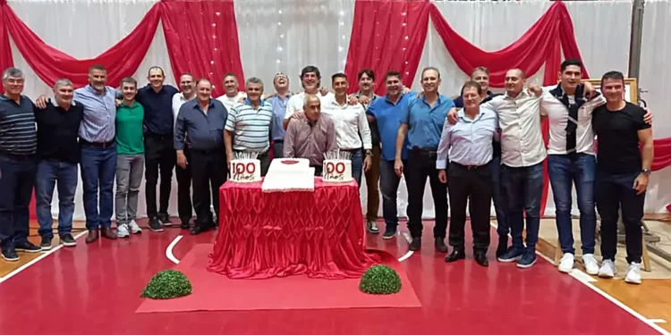 El “Rojo Breñense” festejó sus 100 años