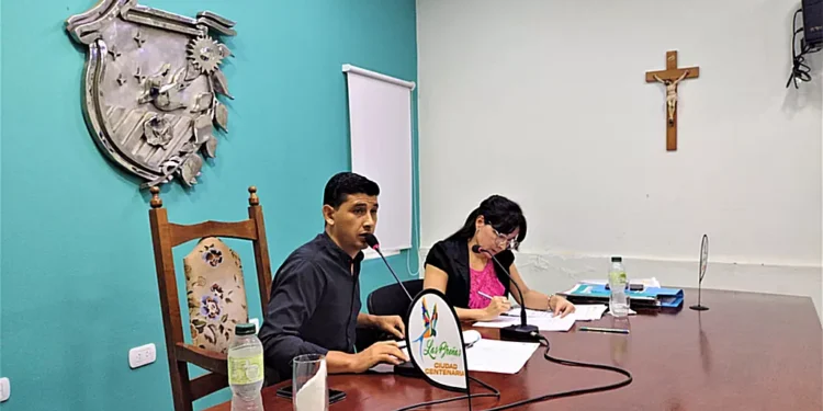 “La comunidad espera funcionarios sensatos y coherentes”