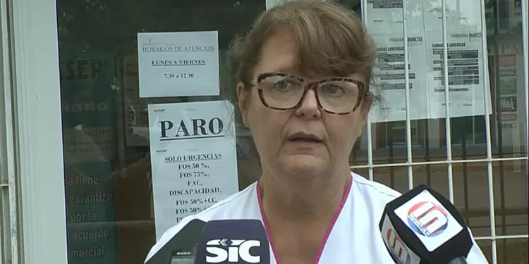 Farmacia de INSSSeP, continúan de paro