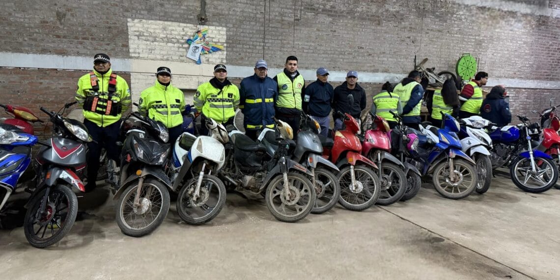 TRÁNSITO: 15 moto secuestradas y 52 actas labradas